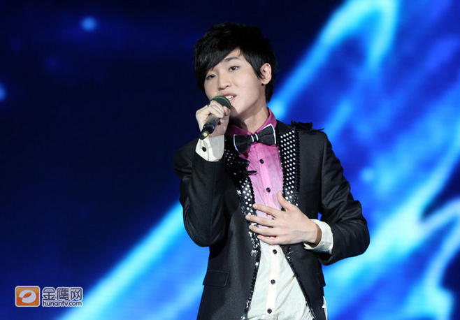 酷我_音乐诗歌吧_2010快乐男生冠军李炜