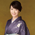 市川由紀乃