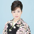 石原詢子