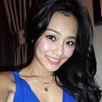 到底爱谁-王思佳-MV在线观看-高清MV|歌词|M