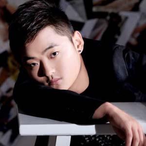 【男人喝吧不是醉歌词】_海生男人喝吧不是醉