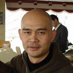 赵洪啸金孔雀轻轻跳歌词下载