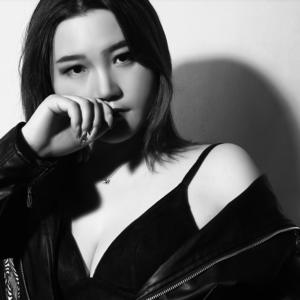 兰儿 - 么么哒