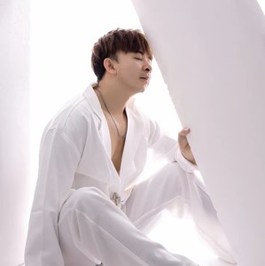 杨旭勇 - 回眸一笑