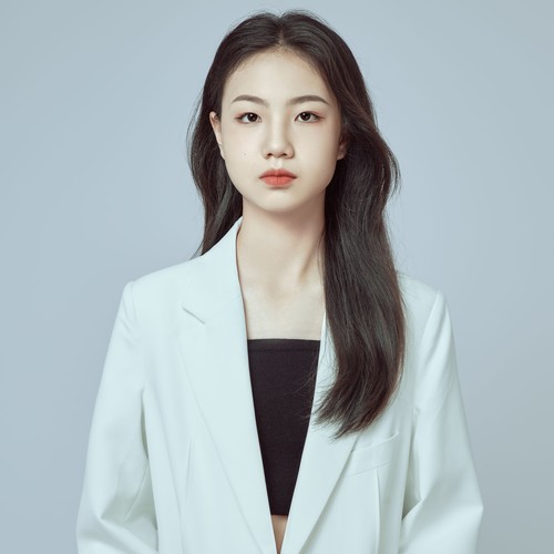 铁若伊资料,铁若伊最新歌曲,铁若伊MV视频,铁若伊音乐专辑,铁若伊好听的歌