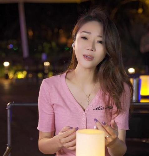 心姐资料,心姐最新歌曲,心姐MV视频,心姐音乐专辑,心姐好听的歌
