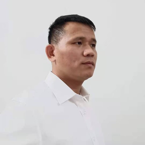 成云兴资料,成云兴最新歌曲,成云兴MV视频,成云兴音乐专辑,成云兴好听的歌