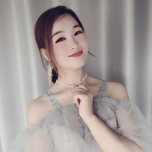 花朵朵资料,花朵朵最新歌曲,花朵朵MV视频,花朵朵音乐专辑,花朵朵好听的歌