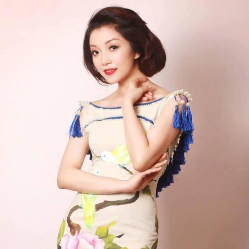 Pham Thu Ha资料,Pham Thu Ha最新歌曲,Pham Thu HaMV视频,Pham Thu Ha音乐专辑,Pham Thu Ha好听的歌