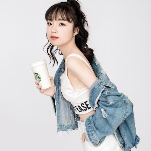 花小轩资料,花小轩最新歌曲,花小轩MV视频,花小轩音乐专辑,花小轩好听的歌
