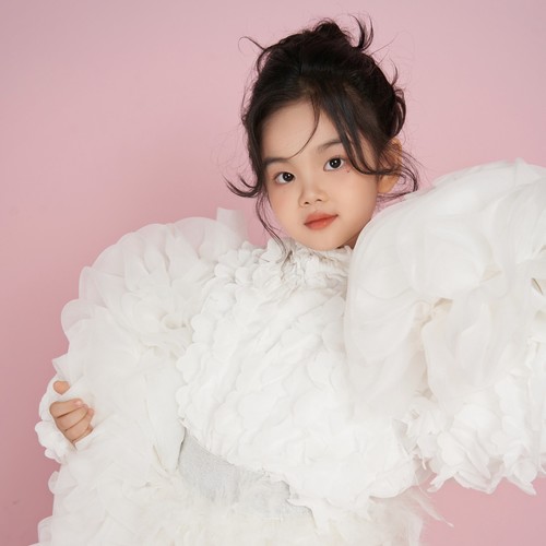 吴妙格资料,吴妙格最新歌曲,吴妙格MV视频,吴妙格音乐专辑,吴妙格好听的歌
