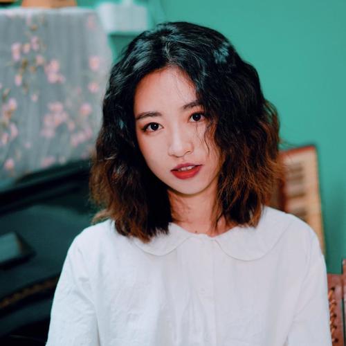 何璟昕（Ayen）资料,何璟昕（Ayen）最新歌曲,何璟昕（Ayen）MV视频,何璟昕（Ayen）音乐专辑,何璟昕（Ayen）好听的歌