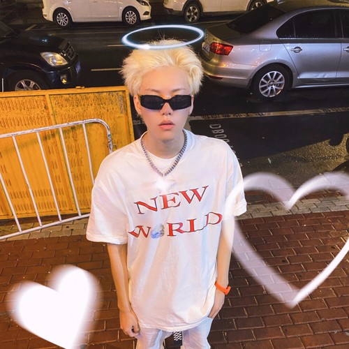 江思洋YouNG资料,江思洋YouNG最新歌曲,江思洋YouNGMV视频,江思洋YouNG音乐专辑,江思洋YouNG好听的歌