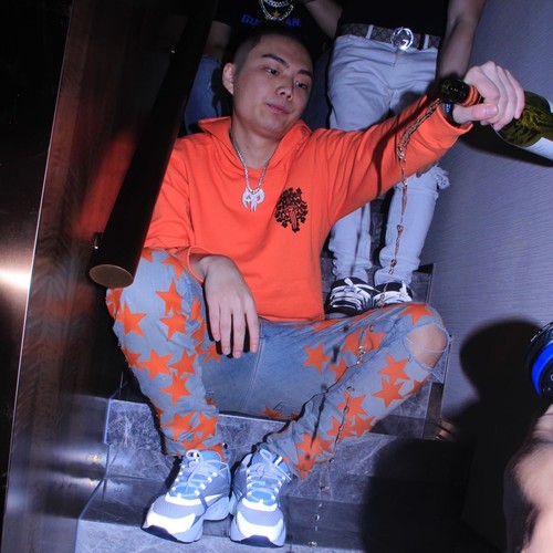 APMOZART资料,APMOZART最新歌曲,APMOZARTMV视频,APMOZART音乐专辑,APMOZART好听的歌