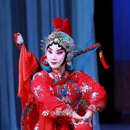 闫巍资料,闫巍最新歌曲,闫巍MV视频,闫巍音乐专辑,闫巍好听的歌