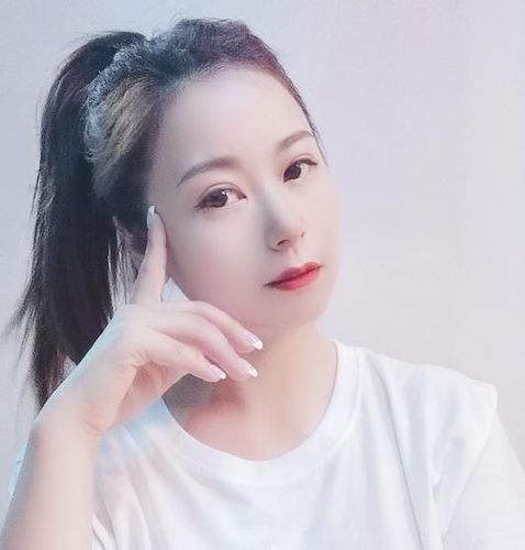 西米资料,西米最新歌曲,西米MV视频,西米音乐专辑,西米好听的歌