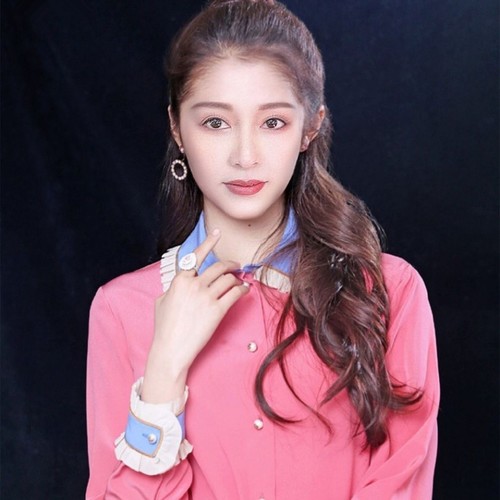 吴情儿资料,吴情儿最新歌曲,吴情儿MV视频,吴情儿音乐专辑,吴情儿好听的歌