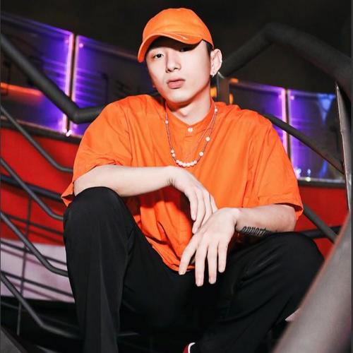 余柯资料,余柯最新歌曲,余柯MV视频,余柯音乐专辑,余柯好听的歌