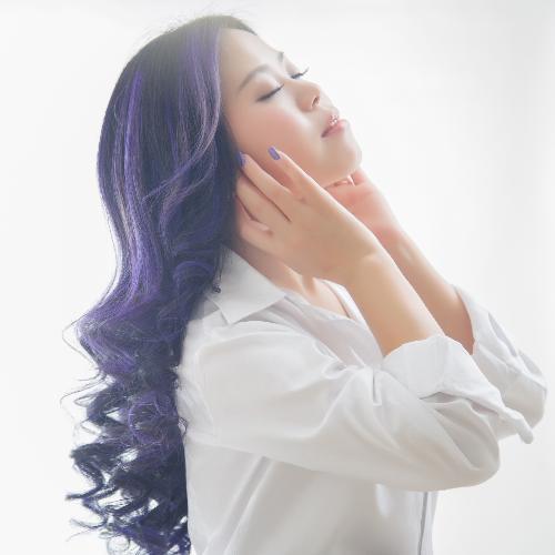 伊美资料,伊美最新歌曲,伊美MV视频,伊美音乐专辑,伊美好听的歌