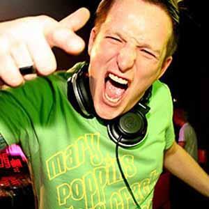 Micky Slim资料,Micky Slim最新歌曲,Micky SlimMV视频,Micky Slim音乐专辑,Micky Slim好听的歌