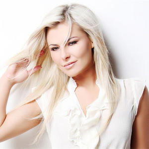 Karlien Van Jaarsveld资料,Karlien Van Jaarsveld最新歌曲,Karlien Van JaarsveldMV视频,Karlien Van Jaarsveld音乐专辑,Karlien Van Jaarsveld好听的歌