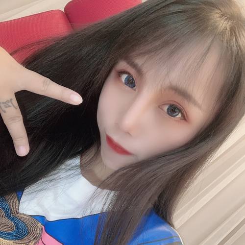 小萝卜资料,小萝卜最新歌曲,小萝卜MV视频,小萝卜音乐专辑,小萝卜好听的歌