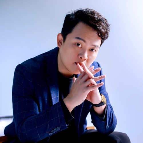 何志铭资料,何志铭最新歌曲,何志铭MV视频,何志铭音乐专辑,何志铭好听的歌
