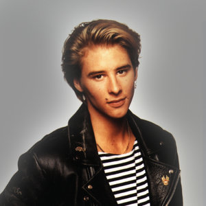 Chesney Hawkes资料,Chesney Hawkes最新歌曲,Chesney HawkesMV视频,Chesney Hawkes音乐专辑,Chesney Hawkes好听的歌