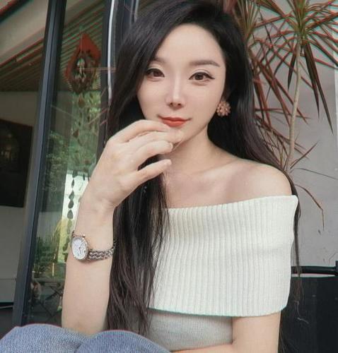 刘聪湘妹资料,刘聪湘妹最新歌曲,刘聪湘妹MV视频,刘聪湘妹音乐专辑,刘聪湘妹好听的歌