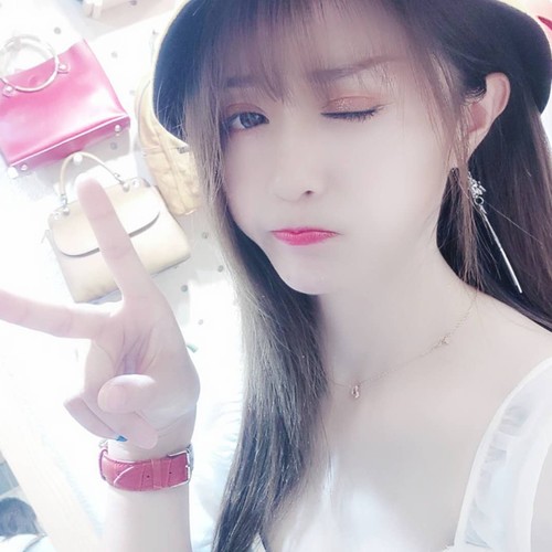 琪琪资料,琪琪最新歌曲,琪琪MV视频,琪琪音乐专辑,琪琪好听的歌