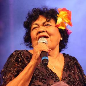Dona Onete资料,Dona Onete最新歌曲,Dona OneteMV视频,Dona Onete音乐专辑,Dona Onete好听的歌