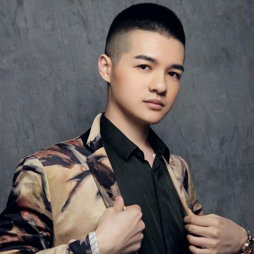 邓卓轩资料,邓卓轩最新歌曲,邓卓轩MV视频,邓卓轩音乐专辑,邓卓轩好听的歌