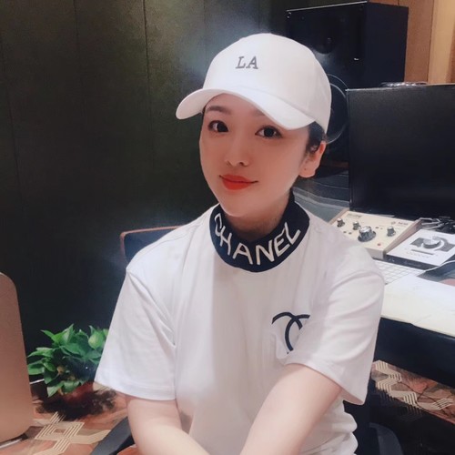 邢榕资料,邢榕最新歌曲,邢榕MV视频,邢榕音乐专辑,邢榕好听的歌