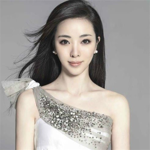 李思思资料,李思思最新歌曲,李思思MV视频,李思思音乐专辑,李思思好听的歌