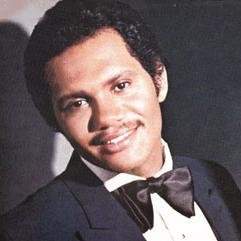 Ronnie McNeir资料,Ronnie McNeir最新歌曲,Ronnie McNeirMV视频,Ronnie McNeir音乐专辑,Ronnie McNeir好听的歌