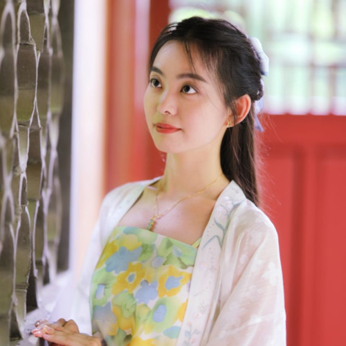 董欣怡资料,董欣怡最新歌曲,董欣怡MV视频,董欣怡音乐专辑,董欣怡好听的歌