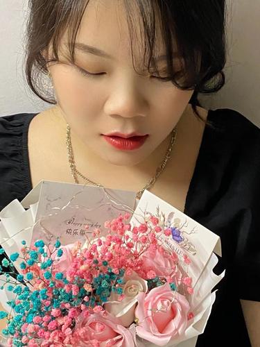 刘杨杨资料,刘杨杨最新歌曲,刘杨杨MV视频,刘杨杨音乐专辑,刘杨杨好听的歌