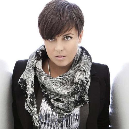 Ariane Moffatt资料,Ariane Moffatt最新歌曲,Ariane MoffattMV视频,Ariane Moffatt音乐专辑,Ariane Moffatt好听的歌