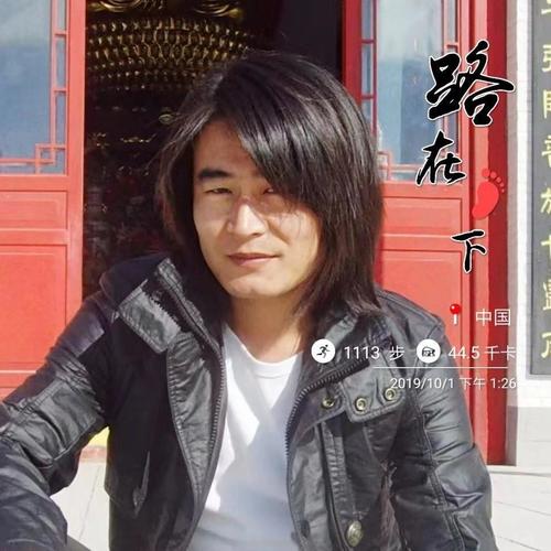 宏峰二胡资料,宏峰二胡最新歌曲,宏峰二胡MV视频,宏峰二胡音乐专辑,宏峰二胡好听的歌