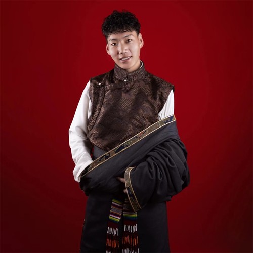 羌塘罗杰资料,羌塘罗杰最新歌曲,羌塘罗杰MV视频,羌塘罗杰音乐专辑,羌塘罗杰好听的歌