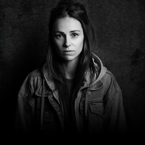 Amy Shark资料,Amy Shark最新歌曲,Amy SharkMV视频,Amy Shark音乐专辑,Amy Shark好听的歌