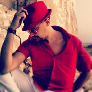 Julio D资料,Julio D最新歌曲,Julio DMV视频,Julio D音乐专辑,Julio D好听的歌