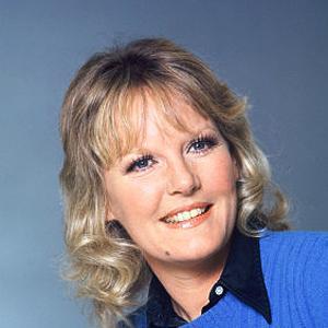 Petula Clark资料,Petula Clark最新歌曲,Petula ClarkMV视频,Petula Clark音乐专辑,Petula Clark好听的歌