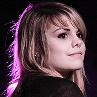 Mélanie Pain资料,Mélanie Pain最新歌曲,Mélanie PainMV视频,Mélanie Pain音乐专辑,Mélanie Pain好听的歌