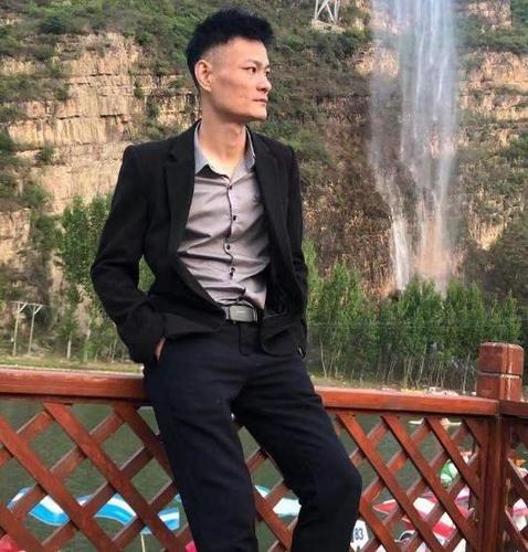 陶子资料,陶子最新歌曲,陶子MV视频,陶子音乐专辑,陶子好听的歌