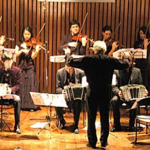 Orquesta Escuela de Tango资料,Orquesta Escuela de Tango最新歌曲,Orquesta Escuela de TangoMV视频,Orquesta Escuela de Tango音乐专辑,Orquesta Escuela de Tango好听的歌