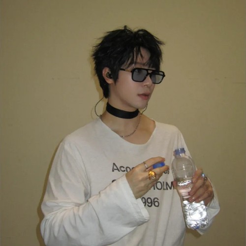 FOX胡天渝资料,FOX胡天渝最新歌曲,FOX胡天渝MV视频,FOX胡天渝音乐专辑,FOX胡天渝好听的歌