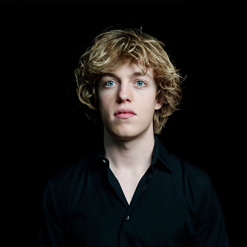 Lucas Jussen资料,Lucas Jussen最新歌曲,Lucas JussenMV视频,Lucas Jussen音乐专辑,Lucas Jussen好听的歌