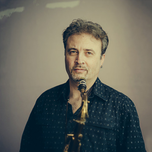 Tim Garland资料,Tim Garland最新歌曲,Tim GarlandMV视频,Tim Garland音乐专辑,Tim Garland好听的歌