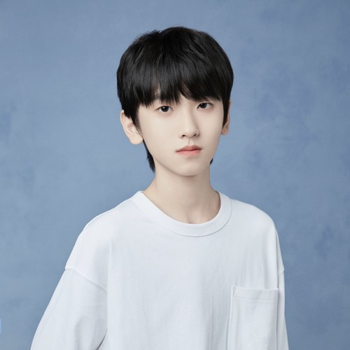 TF家族-左奇函资料,TF家族-左奇函最新歌曲,TF家族-左奇函MV视频,TF家族-左奇函音乐专辑,TF家族-左奇函好听的歌